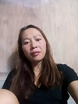 Bianly online show from October 3, 2025, 10:51 pm