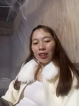 Snapshot of Bianly chatting on November 13, 2025, 1:59 am Bianly online show from November 13, 2025, 1:59 am