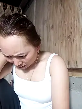 Snapshot of Bianly chatting on February 15, 2026, 8:35 am Bianly online show from February 15, 2026, 8:35 am