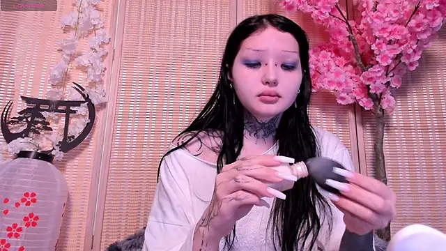 Snapshot of Lein_Bone chatting on September 14, 2025, 12:54 am Lein Bone online show from September 14, 2025, 12:54 am