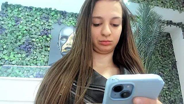 Anyssia online show from September 26, 2025, 5:17 pm