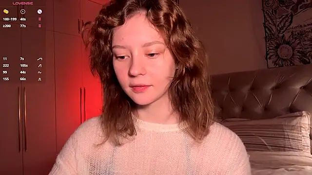 IrisPurrphy online show from October 27, 2025, 5:17 pm