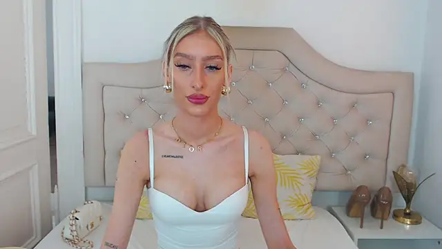 Snapshot of NatalieSensual chatting on March 27, 2026, 9:42 am NatalieSensual online show from March 27, 2026, 9:42 am