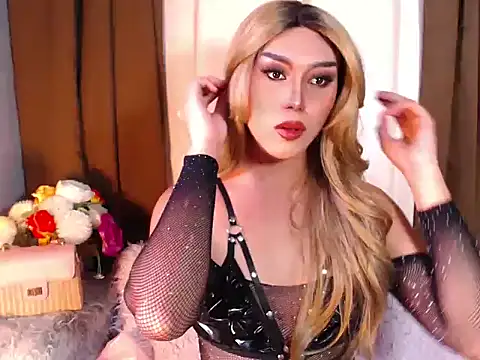 YourdreamgirlMargarita online show from October 14, 2025, 6:25 am