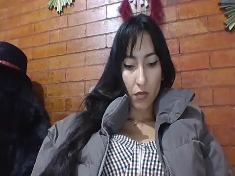 a miss online show from November 7, 2025, 8:42 pm