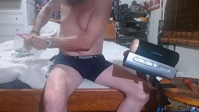 Snapshot of reebokrick650 chatting on December 19, 2025, 5:14 am reebokrick650 online show from December 19, 2025, 5:14 am