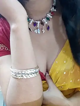 Hot-rima online show from March 15, 2026, 6:08 am