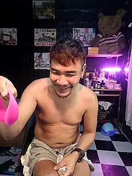 Snapshot of Jheboi69xxx chatting on October 6, 2025, 2:25 pm Jheboi69xxx online show from October 6, 2025, 2:25 pm