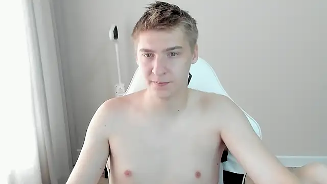 MrSexyCum4U online show from July 30, 2026, 1:32 pm