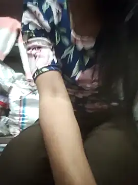 Snapshot of Aliya_an chatting on December 22, 2025, 5:10 pm Aliya an online show from December 22, 2025, 5:10 pm