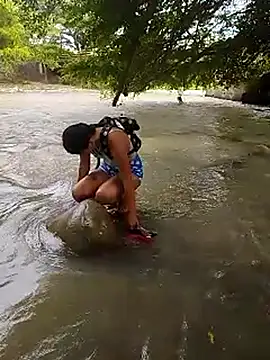 Snapshot of jeltsin3-25 chatting on October 23, 2025, 5:33 pm jeltsin3-25 online show from October 23, 2025, 5:33 pm