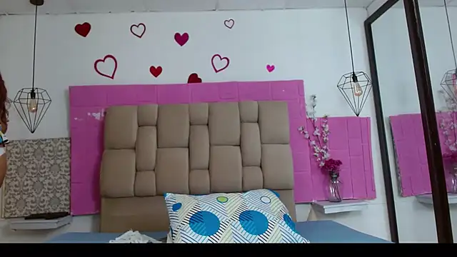 Snapshot of Damary_Leon chatting on February 28, 2026, 7:26 pm Damary Leon online show from February 28, 2026, 7:26 pm