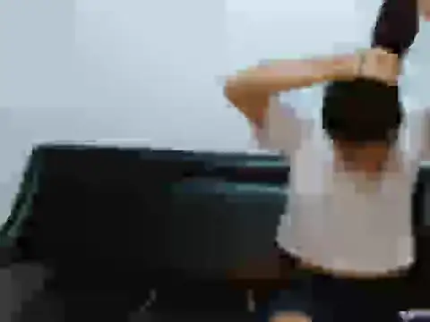 Snapshot of Arieeel_09 chatting on October 29, 2025, 11:28 pm Arieeel 09 online show from October 29, 2025, 11:28 pm