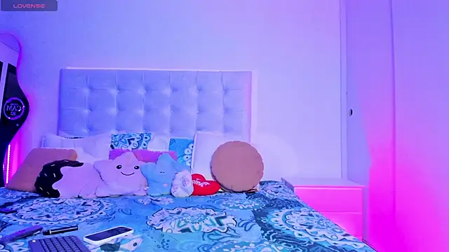 Baby Steff online show from October 10, 2025, 4:00 am