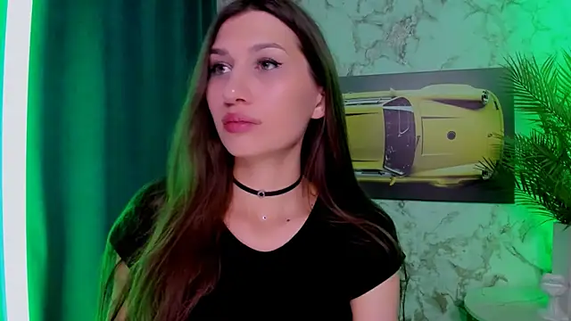 Mollyinyourmind online show from May 13, 2026, 2:20 am