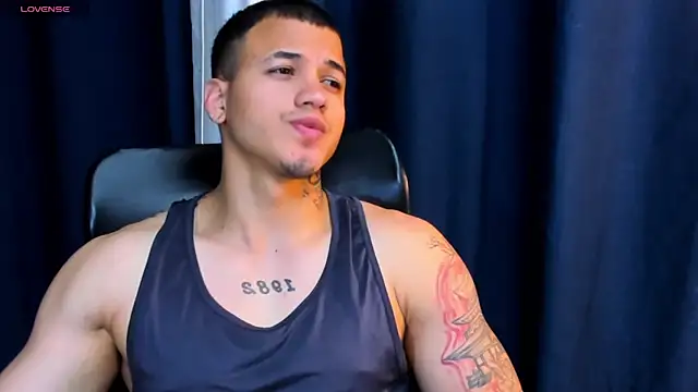 Snapshot of rocoo_santos chatting on October 21, 2025, 1:17 am rocoo santos online show from October 21, 2025, 1:17 am