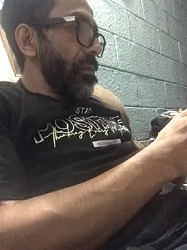 Snapshot of Granverga666 chatting on March 7, 2026, 9:28 am Granverga666 online show from March 7, 2026, 9:28 am