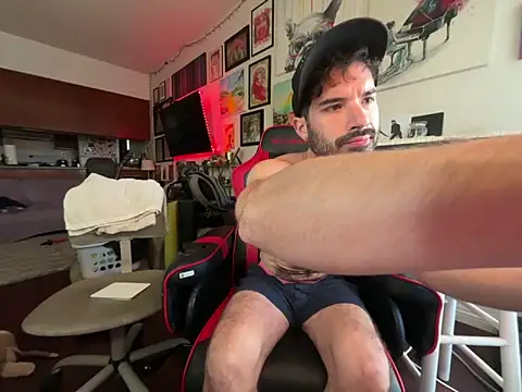 Pupscritch online show from March 19, 2026, 3:16 pm