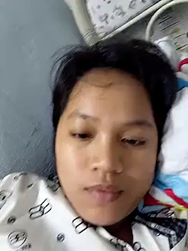 Anny-ly online show from December 4, 2025, 2:43 am