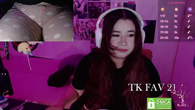 Pink girl0n online show from June 24, 2026, 11:37 pm