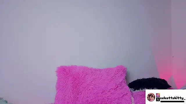 Snapshot of celestte_evans_1 chatting on February 12, 2026, 1:22 am celestte evans 1 online show from February 12, 2026, 1:22 am