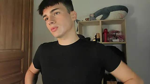 Snapshot of mystic_evan chatting on November 9, 2025, 10:35 am mystic evan online show from November 9, 2025, 10:35 am