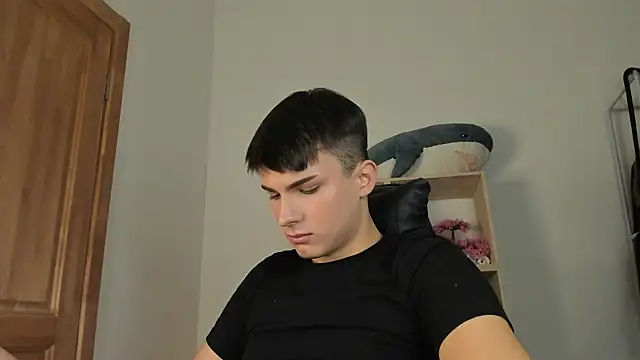 Snapshot of mystic_evan chatting on November 20, 2025, 1:22 pm mystic evan online show from November 20, 2025, 1:22 pm