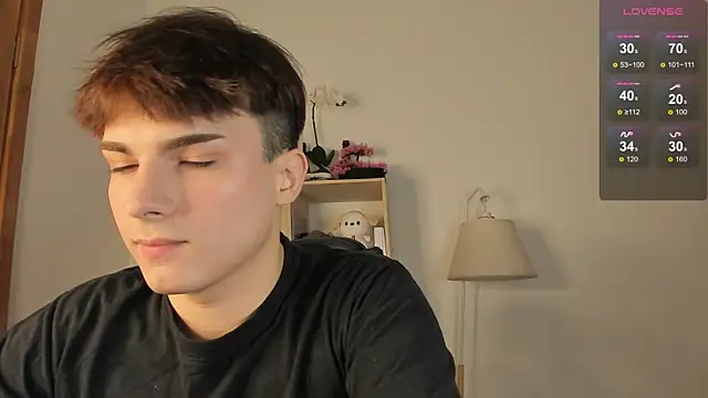 Snapshot of mystic_evan chatting on January 16, 2026, 1:37 pm mystic evan online show from January 16, 2026, 1:37 pm