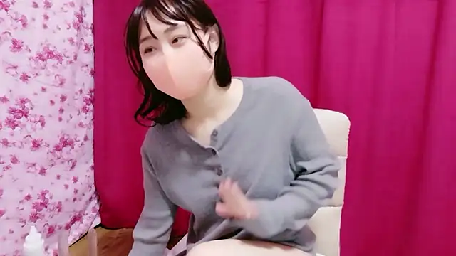 Snapshot of RenaFcup chatting on November 7, 2025, 4:12 am RenaFcup online show from November 7, 2025, 4:12 am