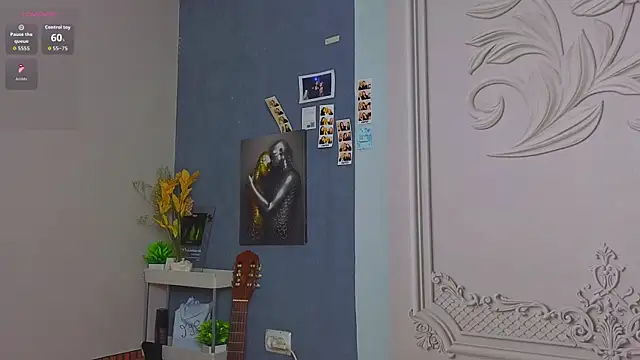 Katrinafoxxx online show from November 28, 2025, 4:53 pm