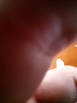 Snapshot of starvingo2002 chatting on September 17, 2025, 5:09 am starvingo2002 online show from September 17, 2025, 5:09 am