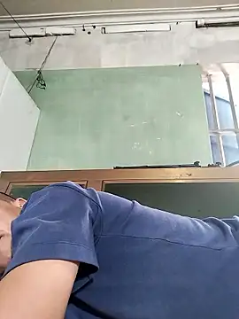 HoangNam20x online show from October 20, 2025, 4:46 am