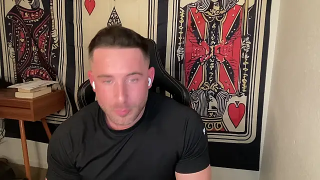 brettmycles28 online show from January 9, 2026, 12:46 am