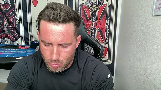 brettmycles28 online show from February 5, 2026, 7:18 pm