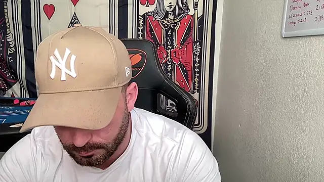 brettmycles28 online show from February 13, 2026, 6:37 pm