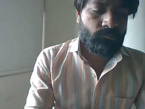 Snapshot of autophile-indian chatting on September 10, 2025, 6:46 am autophile-indian online show from September 10, 2025, 6:46 am