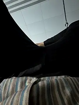 Snapshot of autophile-indian chatting on October 29, 2025, 3:14 pm autophile-indian online show from October 29, 2025, 3:14 pm