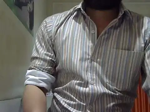 Snapshot of autophile-indian chatting on December 16, 2025, 5:18 pm autophile-indian online show from December 16, 2025, 5:18 pm