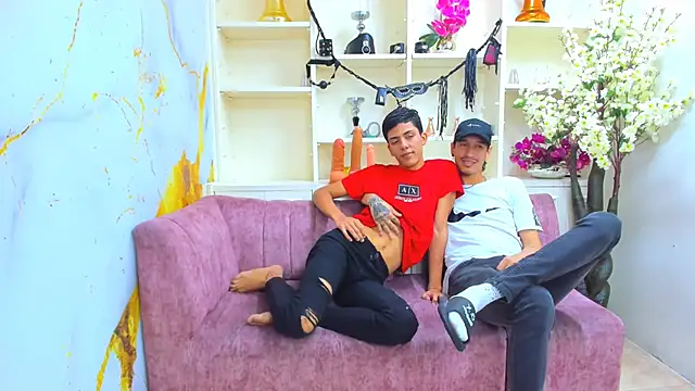 Snapshot of Bvlgar_Guys chatting on September 19, 2025, 8:42 pm Bvlgar Guys online show from September 19, 2025, 8:42 pm