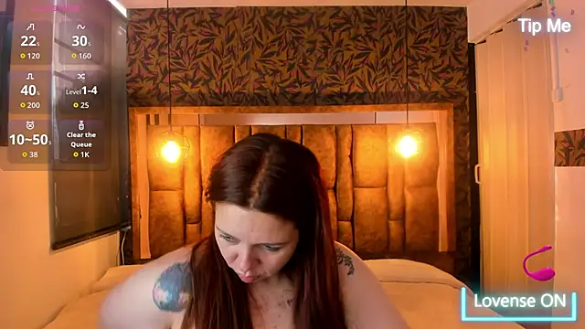 Isa Thompson   online show from October 23, 2025, 12:04 pm