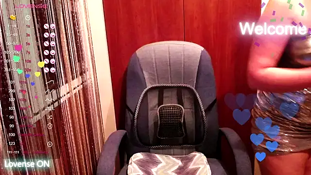 Snapshot of MilaRay chatting on February 6, 2026, 3:04 pm MilaRay online show from February 6, 2026, 3:04 pm