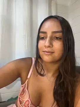 Snapshot of hannahhotwife chatting on February 14, 2026, 7:21 pm hannahhotwife online show from February 14, 2026, 7:21 pm