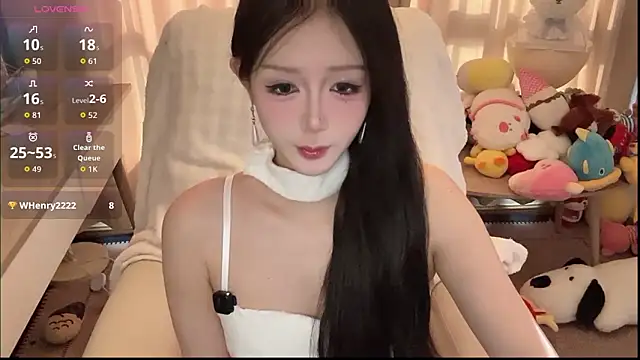 Snapshot of Y-fovik-ii chatting on November 10, 2025, 7:18 am Y-fovik-ii online show from November 10, 2025, 7:18 am