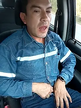 Snapshot of Blackaxes chatting on January 6, 2026, 9:07 pm Blackaxes online show from January 6, 2026, 9:07 pm