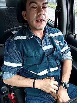 Snapshot of Blackaxes chatting on February 19, 2026, 9:55 pm Blackaxes online show from February 19, 2026, 9:55 pm