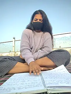 Snapshot of HOTSEXY_KAVYA chatting on January 6, 2026, 10:52 am HOTSEXY KAVYA online show from January 6, 2026, 10:52 am