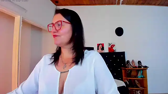 D Martii online show from October 21, 2025, 1:01 pm