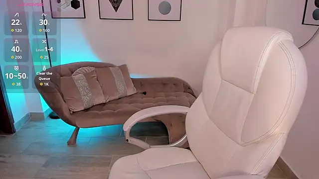 Snapshot of Beverly_johnson chatting on October 1, 2025, 3:56 am Beverly johnson online show from October 1, 2025, 3:56 am