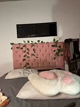 Snapshot of _maki__ chatting on February 20, 2026, 2:08 am maki online show from February 20, 2026, 2:08 am