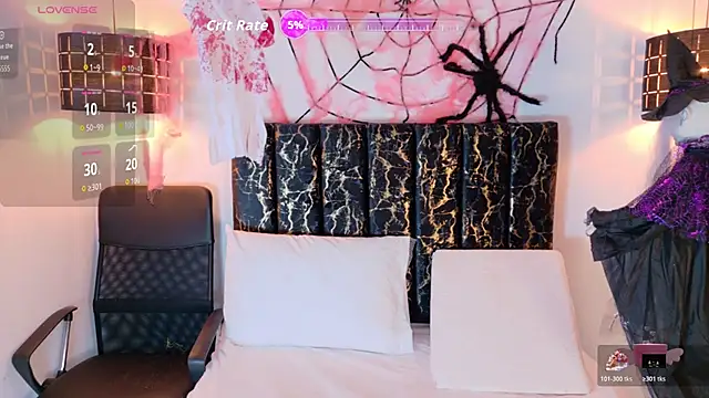 evvaa moon69 online show from October 31, 2025, 12:28 pm